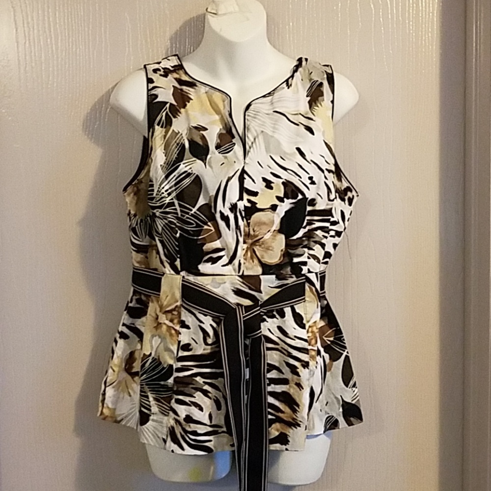 Studio I brand PLUS size blouse size 16 worn ONCE